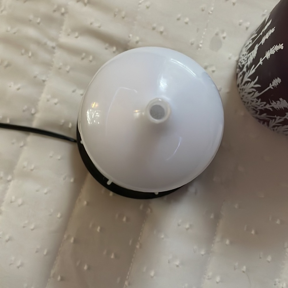 Aroma diffuser - Picture 3 of 8